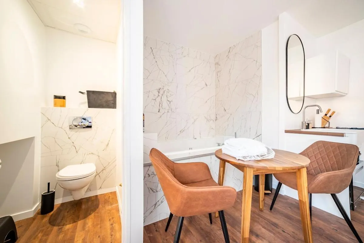 Apartment Parenthese, Cocon Haut De Gamme Avec Jacuzzi Roanne